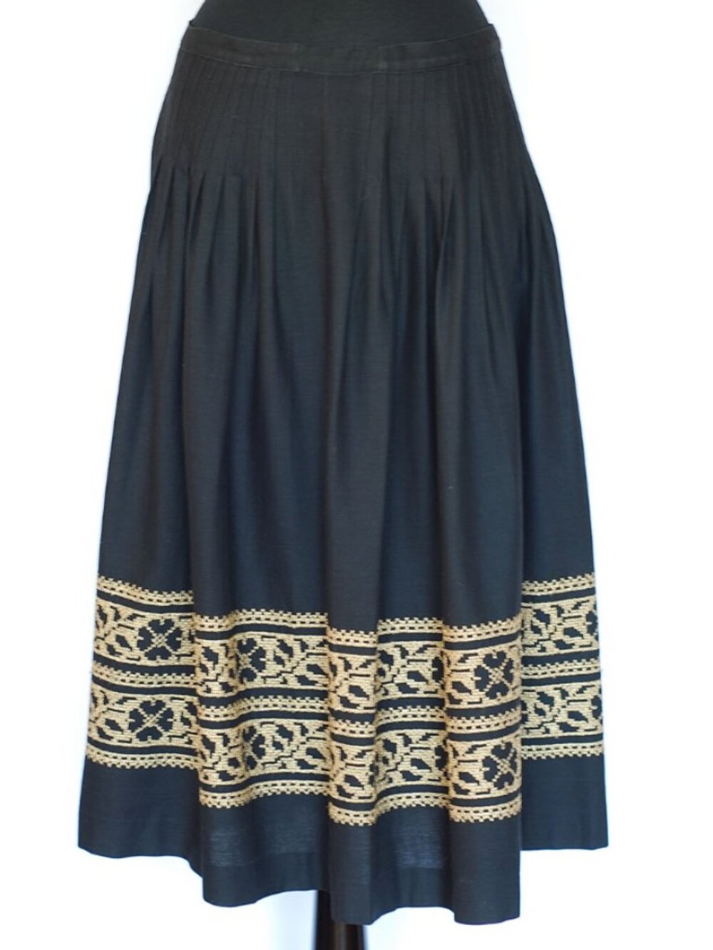 Saint Laurent Rive Gauche Cotton Skirt With Metallic Embroidery - France - Picture 2 of 8